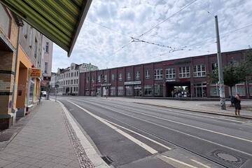 Mit Waffe bedroht: Kripo sucht Zeugen zu Angriff bei den Leutzsch-Arkaden