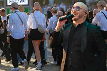 Düsseldorf wird zur Pitbull-Hochburg: Fans sorgen für verrücktes Bild