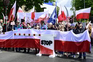 Polnische Demo gegen deutsche Asylpolitik