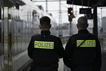 Mitten im Personenzug: Polizei findet über zwei Kilo Koks bei 30-Jährigem