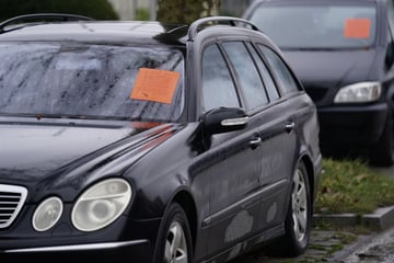 Schrottautos in Hamburg: CDU will Bußgeld drastisch erhöhen