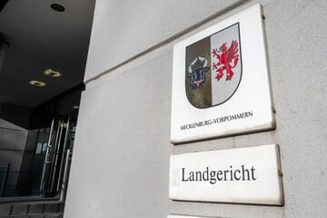 Messerattacke: Tödliche Messerattacke: Im Streit 20 Mal auf Frau eingestochen