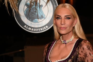 "Noch immer ein Ferrari": Homeshopping-Queen startet auf OnlyFans durch