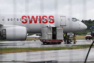 Rauch an Bord: Passagier-Flugzeug landet außerplanmäßig im Südwesten