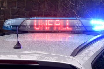 Schwerer Unfall auf B31: Mann stirbt