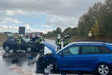 Škoda-Fahrerin nimmt Audi die Vorfahrt: Vier Menschen verletzt