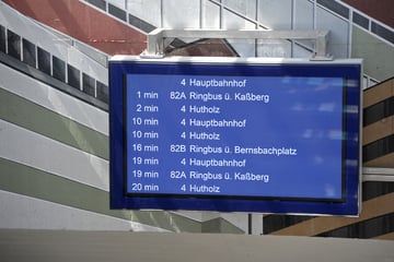 Chemnitz: Nach TAG24-Bericht: Am Zukunfts-Bahnhof in Chemnitz flimmern wieder Infos