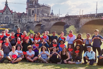 Dresden: Junge Freiwillige aus aller Welt: Dresdner Verein macht Hilfe grenzenlos
