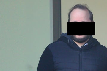 Stinkefinger gezeigt! Raser-Rüpel muss 1200 Euro blechen