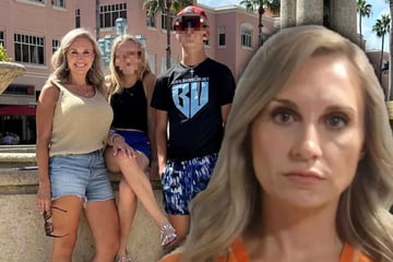 Sohn erwischt Mutter auf Pool-Party in flagranti: "Hat meinen besten Freund gef****"