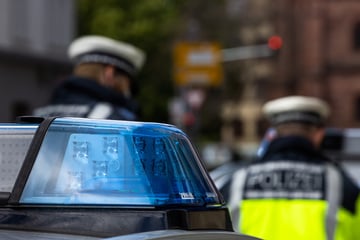 Berlin: Fast umgefahren und mitgeschleift: Dealer liefert sich gefährliche Jagd mit Polizei