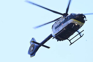 Unfall in Oberbayern: Verletzter flieht aus Krankenwagen! Hubschrauber-Suche erfolglos