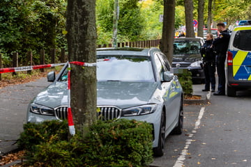 Frankfurt: Passanten entdeckten blutenden Mann auf Gehweg: Sein Tod stellt Polizei vor Rätsel