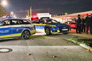 Schüsse auf Parkplatz in Bruchsal: Polizei sucht mit Helikopter nach Täter