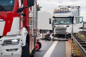 Hunderte Liter Diesel auf A3: Mehrere Verletzte nach Laster-Crash