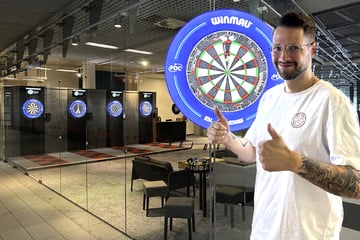 Dresden: Pfeile statt Flugzeuge: Das ist der neue Darts-Club im Dresdner Airport