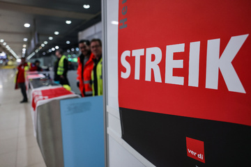 Beispielloser Warnstreik in NRW: ADAC rät, am Montag im Homeoffice zu bleiben!