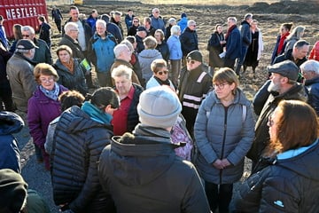 Dresden: Die Sonne strahlt, die Anwohner nicht: Großer Ärger um Solarpark-Pläne