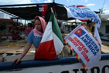 Nuestra América convoy arrives in Cuba with thousands of pounds of aid amid US blockade