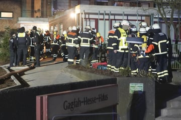 Hamburg: Brand in Pflegeheim: Mann stirbt nach versuchter Reanimation noch vor Ort
