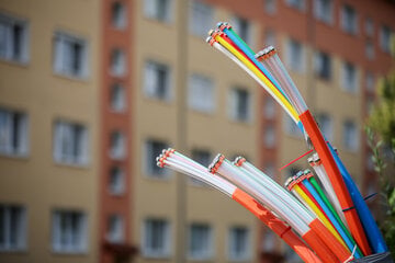 Dresden: Glasfaser kommt: Baustart in weiteren Dresdner Stadtteilen
