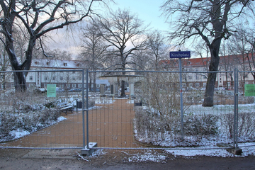 Kirchplatz seit Monaten dicht: Pfusch-Ärger in Laubegast