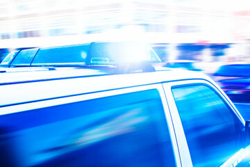 Männer klauen Citroën und liefern sich wilde Verfolgungsjagd mit der Polizei