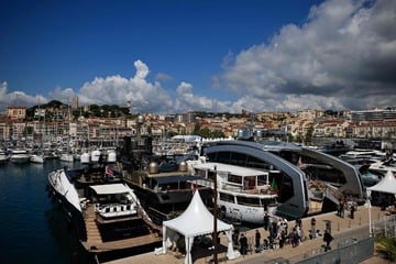 Boot-Crash im Mittelmeer: Luxusyacht fährt gegen Schlauchboot - zehn Verletzte