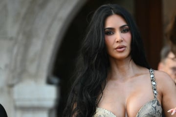 Why did Kim Kardashian have a "meltdown" at Jeff Bezos and Lauren Sánchez's wedding?