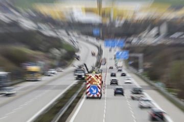 47-Jähriger läuft über die A4 nach Hause, weil er von seiner Mitfahrgelegenheit vergessen wurde