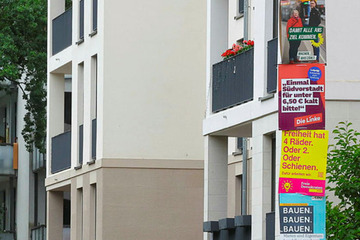 Leipzig: Leipzig: Vier Fälle in drei Stunden! Wahlhelfer mit Messer bedroht, Plakate abgerissen