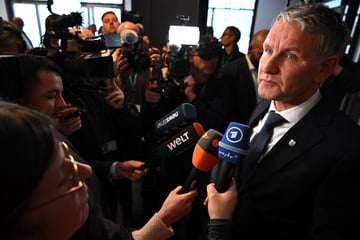 Nazi-Parole ausgesprochen: Wieder Ermittlungen gegen Björn Höcke