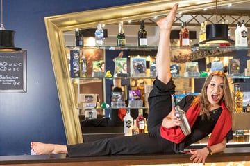Dresden: Frau Alsheimer kennt Cocktails, die wirklich guten Sex versprechen