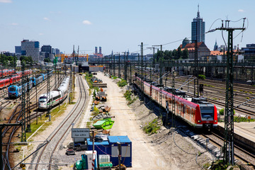 Reisende brauchen Geduld: Keine S-Bahnen auf der Münchner Stammstrecke