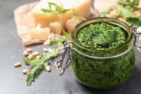 Rucola Pesto Rezept: Pesto einfach selber machen