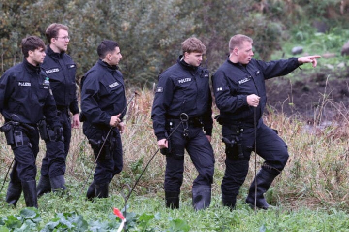 Güstrow/Klein Upahl: Mord an achtjährigem Fabian - Polizei startet neue  Suchaktion am Leichen-Fundort