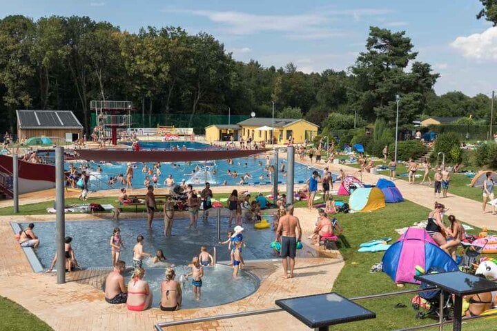 Dieses sächsische Freibad hat so viele Besucher wie nie!