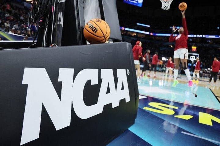 NCAA College Basketball: News, Scores, Rankings & Rumors