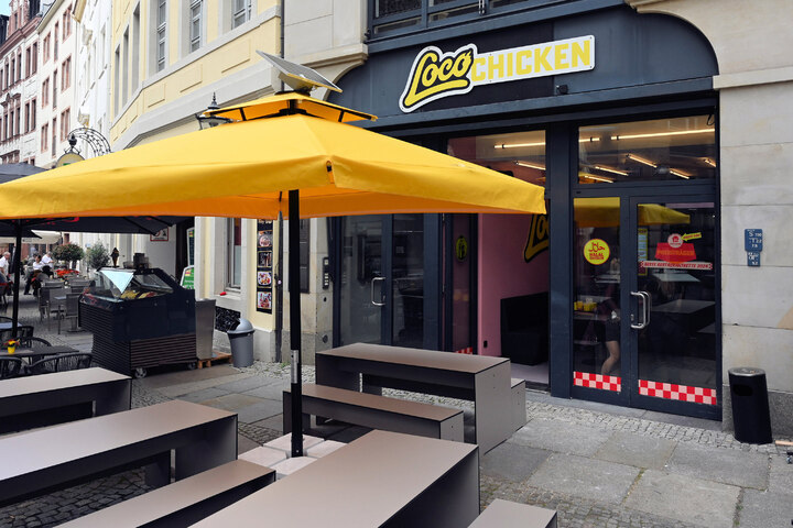 Loco Chicken feiert Eröffnung: Tausende Fans strömen nach Leipzig