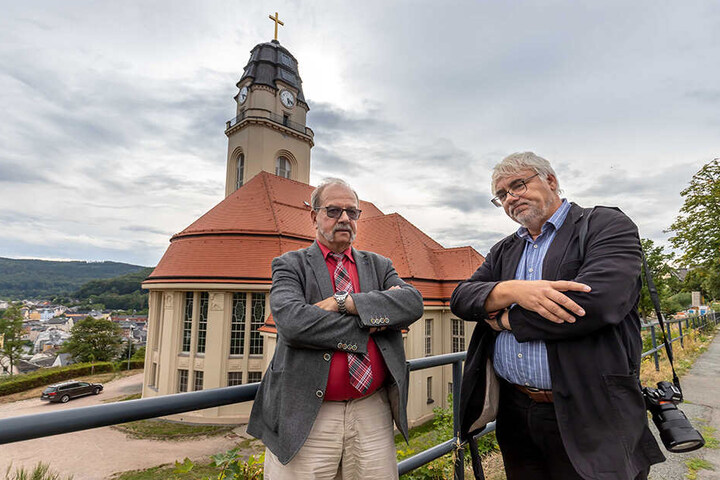 Superintendent entsetzt: Für Millionen Euro sanierte Auer Kirche