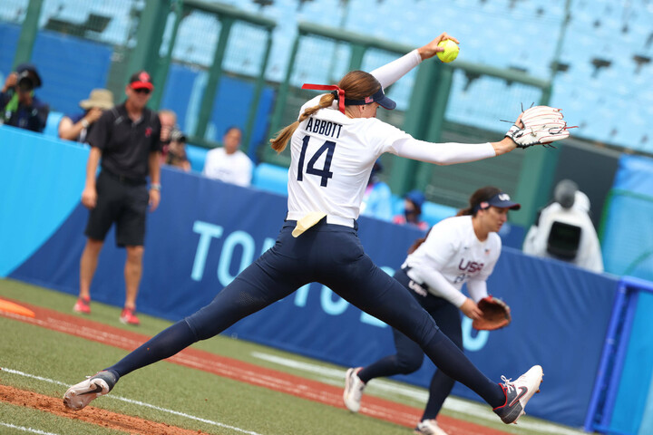 Olympics: Team USA softball wins again behind Abbott's one-hit pitching ...