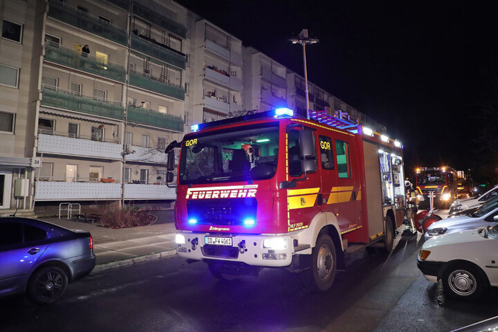 Dresden: Kellerbrand Löst Feuerwehreinsatz Aus - War Es Brandstiftung?