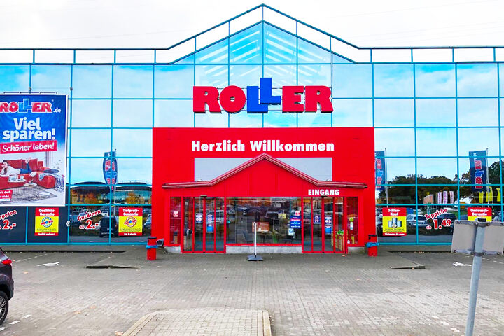 ROLLER in Elmshorn verkauft am Sonntag (4.9.) diese Sachen super günstig