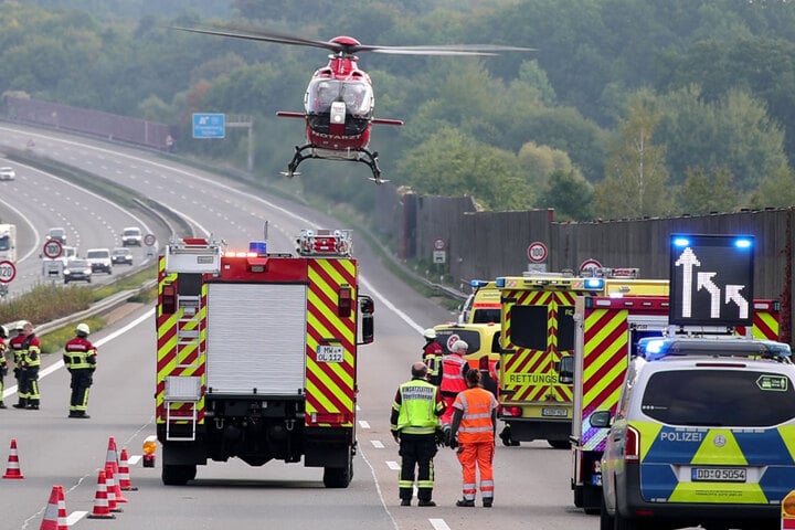 Schwerer Unfall Auf A4 Bei Frankenberg: Autobahn Dicht ...