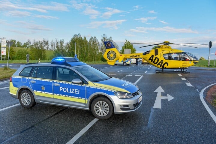 Unfall Bei Hartha Rettungshubschrauber Im Einsatz, Radfahrer Schwer ...