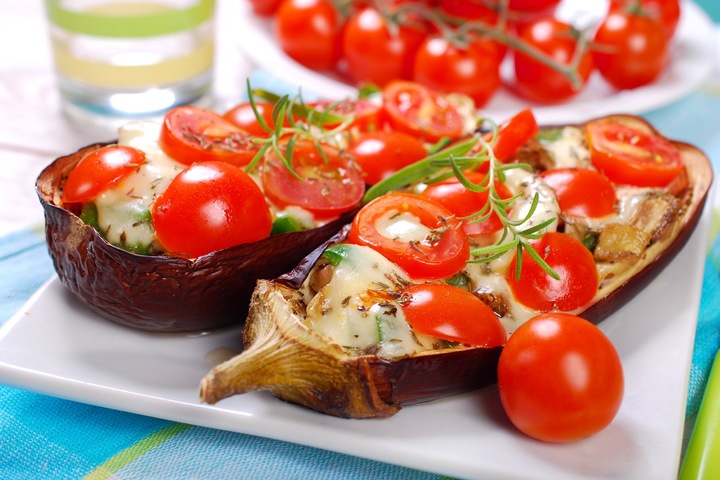 Gefüllte Aubergine: vegetarisch, herzhaft, lecker