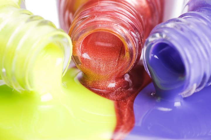 Wie Bekomme Ich Nagellack Aus Kleidung Nagellack aus Kleidung entfernen: Tipps & Hausmittel
