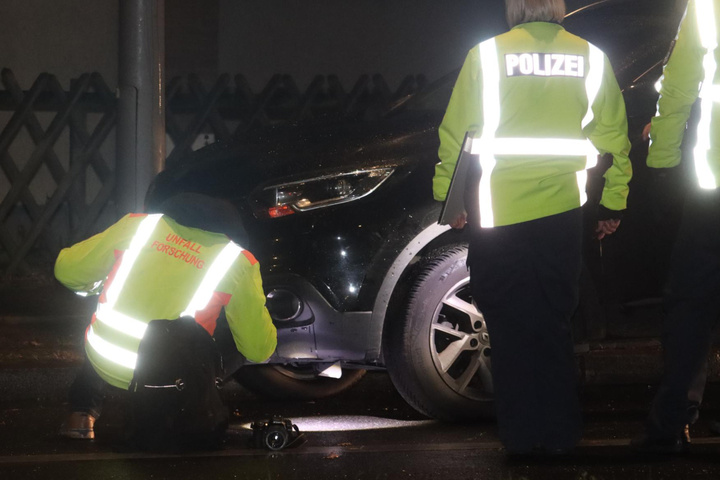 Berlin: Tödlicher Unfall In Neukölln - Frau Wird Fast 600 Meter Von SUV ...