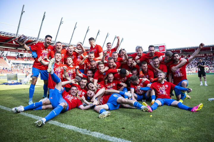 Kommentar zum Bundesliga-Aufstieg des 1. FC Heidenheim: Ein Klub aus ...