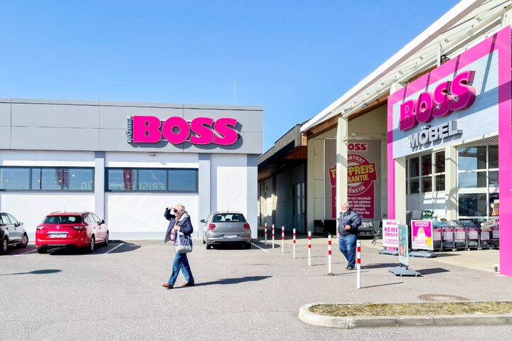 Möbel Boss macht am Samstag (23.7.) diese coolen Angebote